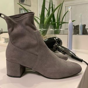Aldo grey microfibre boots